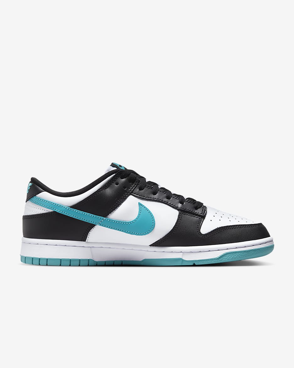 Nike dunk popular low